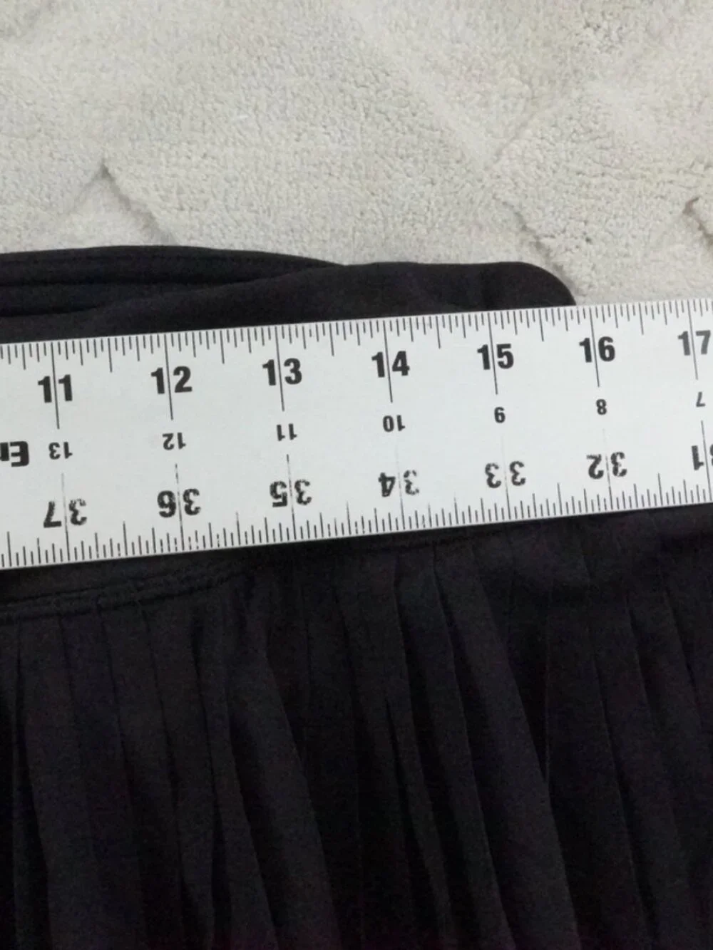 Lululemon Pleated Tennis Skirt Womens 10 Black athleisure Gym Yoga